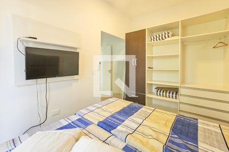 Casa de condomínio para alugar com 400m², 3 quartos e 6 vagas Casa de condomínio para alugar com 400m², 3 quartos e 6 vagasÁrea de serviço