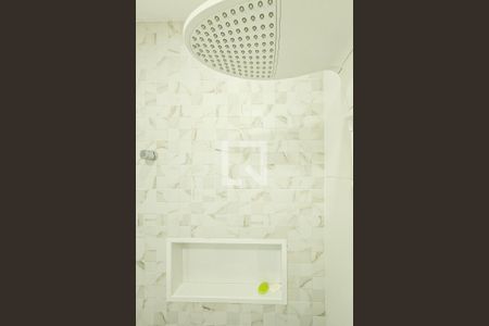 Casa de condomínio para alugar com 400m², 3 quartos e 6 vagas Casa de condomínio para alugar com 400m², 3 quartos e 6 vagasÁrea de serviço