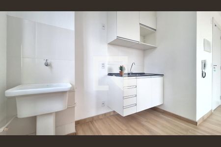 Apartamento para alugar com 40m², 2 quartos e sem vaga Apartamento para alugar com 40m², 2 quartos e sem vagaCozinha e Área de Serviço