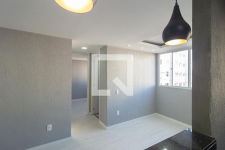 Sala de apartamento para alugar com 2 quartos, 42m² em Campo Grande, Rio de Janeiro