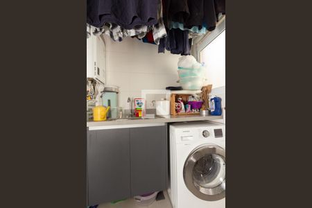 Apartamento à venda com 66m², 2 quartos e 1 vagaÁrea de Serviço