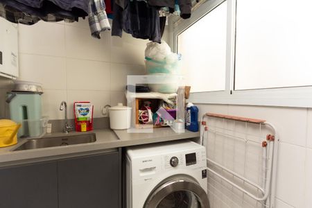 Apartamento à venda com 66m², 2 quartos e 1 vagaÁrea de Serviço