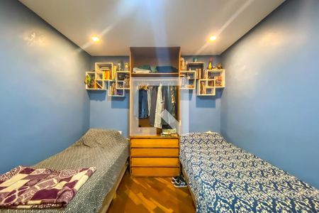 Casa à venda com 231m², 4 quartos e 3 vagasSuíte 2