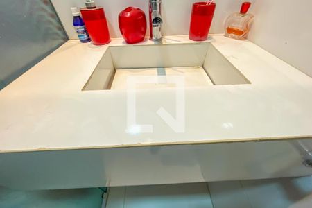 Casa à venda com 231m², 4 quartos e 3 vagasBanheiro da Suíte 3