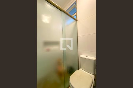 Casa à venda com 231m², 4 quartos e 3 vagasBanheiro de Serviço