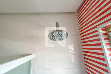 Casa à venda com 231m², 4 quartos e 3 vagasBanheiro da Suíte 2