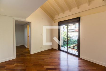 Casa de condomínio à venda com 815m², 4 quartos e 6 vagasSuíte 3