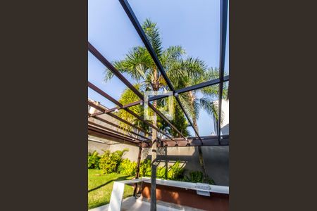 Casa de condomínio à venda com 815m², 4 quartos e 6 vagasDetalhe