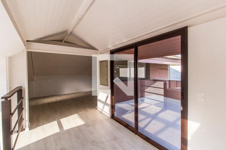 Casa de condomínio à venda com 815m², 4 quartos e 6 vagasCorredor