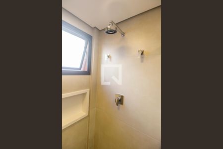 Casa de condomínio à venda com 815m², 4 quartos e 6 vagasBanheiro da Suíte 2