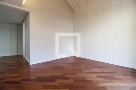 Casa de condomínio à venda com 815m², 4 quartos e 6 vagasSuíte 4