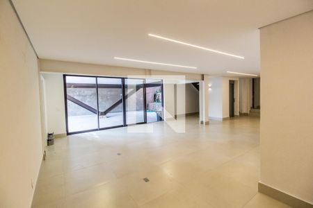 Casa de condomínio à venda com 815m², 4 quartos e 6 vagasAcademia