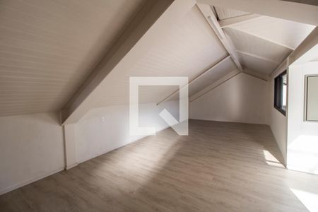 Casa de condomínio à venda com 815m², 4 quartos e 6 vagassala 