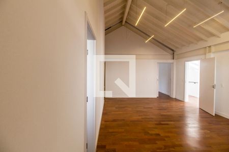 Casa de condomínio à venda com 815m², 4 quartos e 6 vagasSuíte master