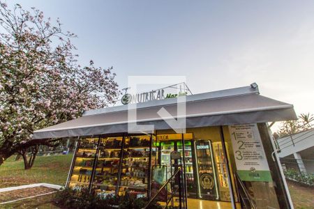 Casa de condomínio à venda com 815m², 4 quartos e 6 vagasMercado