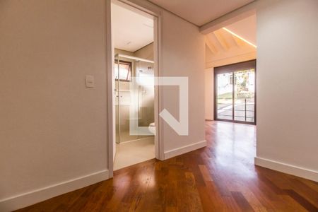 Casa de condomínio à venda com 815m², 4 quartos e 6 vagasSuíte 4