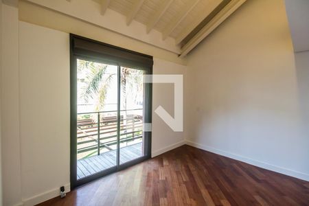 Casa de condomínio à venda com 815m², 4 quartos e 6 vagasSuíte 3