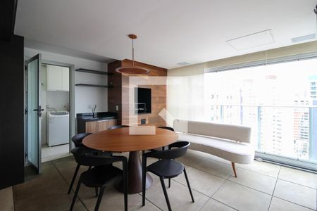 Apartamento à venda com 64m², 1 quarto e 1 vaga Apartamento à venda com 64m², 1 quarto e 1 vagaVaranda