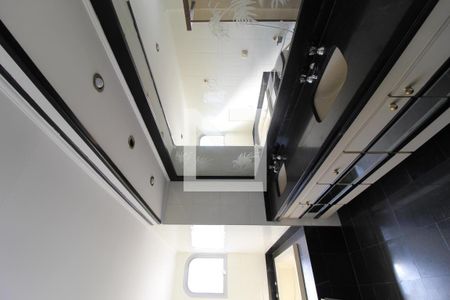 Apartamento para alugar com 260m², 3 quartos e 4 vagasBanheiro da Suíte 3