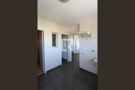 Apartamento para alugar com 260m², 3 quartos e 4 vagasÁrea de Serviço