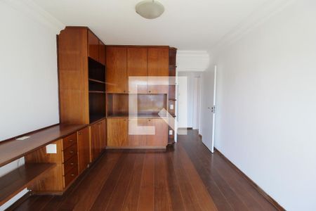 Apartamento para alugar com 260m², 3 quartos e 4 vagasSala de TV