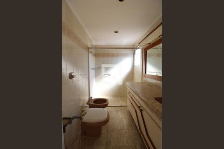 Apartamento para alugar com 260m², 3 quartos e 4 vagasBanheiro da Suíte 2