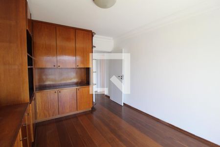 Apartamento para alugar com 260m², 3 quartos e 4 vagasSala de TV