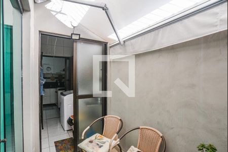 Apartamento para alugar com 90m², 3 quartos e 2 vagasQuintal