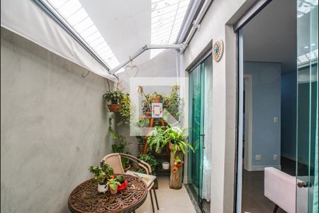 Apartamento para alugar com 90m², 3 quartos e 2 vagasQuintal