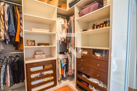 Apartamento para alugar com 90m², 3 quartos e 2 vagasCloset da suíte