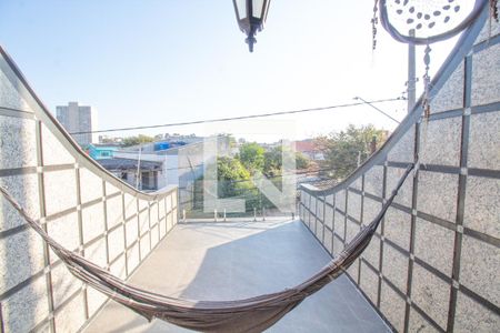 Casa à venda com 191m², 4 quartos e 2 vagas Casa à venda com 191m², 4 quartos e 2 vagasVista Quarto