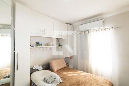 Quarto 1 de apartamento para alugar com 2 quartos, 45m² em Campo Grande, Rio de Janeiro