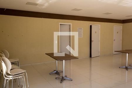 Apartamento para alugar com 45m², 2 quartos e 1 vagaÁrea comum - Salão de festas