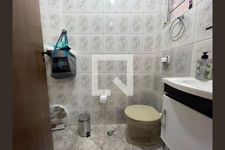 Casa à venda com 90m², 3 quartos e sem vaga Casa à venda com 90m², 3 quartos e sem vagabanheiro 2