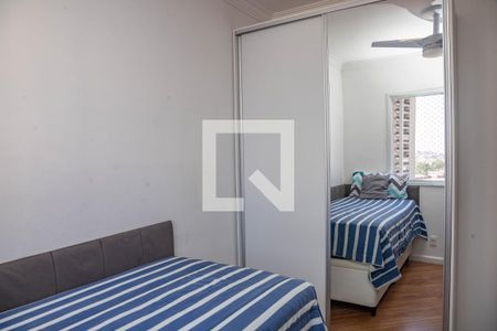 Apartamento à venda com 92m², 3 quartos e 2 vagasQuarto 2 