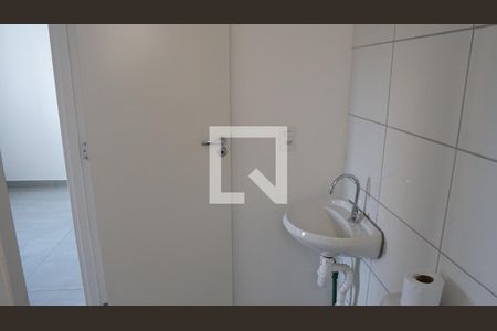 Apartamento para alugar com 41m², 2 quartos e sem vagaBanheiro