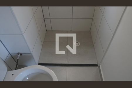 Apartamento para alugar com 41m², 2 quartos e sem vagaBanheiro