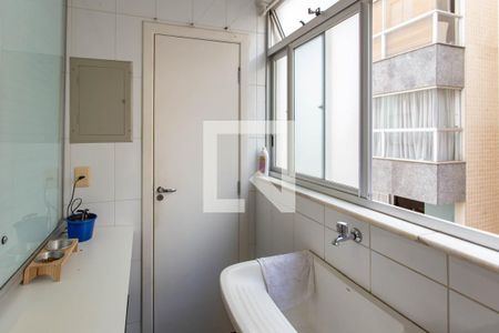 Apartamento à venda com 100m², 3 quartos e 2 vagasÁrea de Serviço