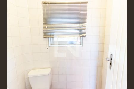 Casa para alugar com 135m², 3 quartos e 1 vaga Casa para alugar com 135m², 3 quartos e 1 vagaBanheiro de serviço