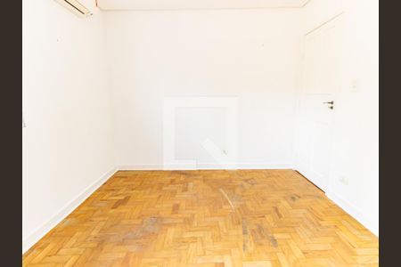 Quarto 2 de casa para alugar com 3 quartos, 135m² em Vila Bertioga, São Paulo