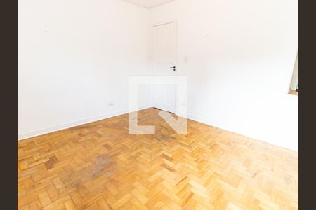 Quarto 2 de casa para alugar com 3 quartos, 135m² em Vila Bertioga, São Paulo