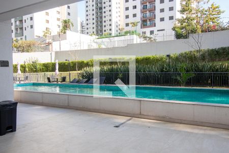 Apartamento à venda com 34m², 1 quarto e sem vaga Apartamento à venda com 34m², 1 quarto e sem vagaÁrea comum - Piscina