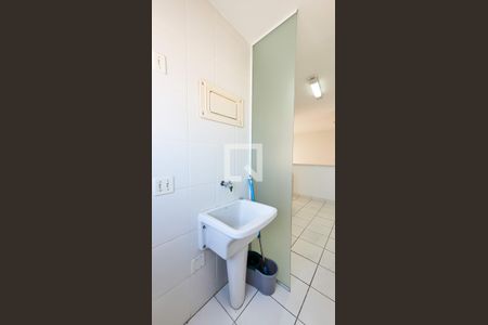 Apartamento para alugar com 55m², 2 quartos e 1 vaga Apartamento para alugar com 55m², 2 quartos e 1 vagaLavanderia