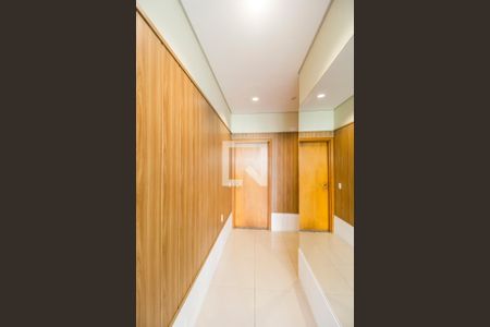 Apartamento à venda com 174m², 2 quartos e 2 vagasEntrada