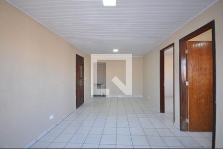 Sala de casa para alugar com 3 quartos, 75m² em Vila Nivi, São Paulo