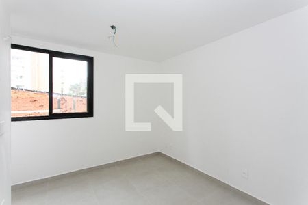 Casa de condomínio à venda com 122m², 2 quartos e 2 vagasSuíte