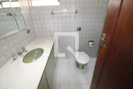 Casa à venda com 250m², 3 quartos e 2 vagasQuarto 2 - Banheiro