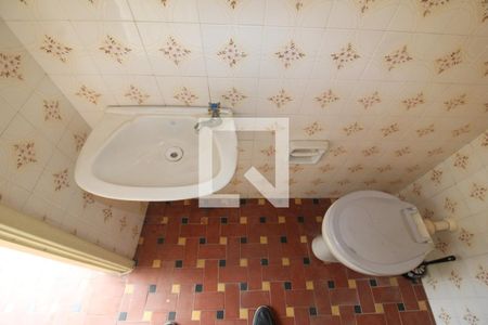 Casa à venda com 250m², 3 quartos e 2 vagasÁrea de Serviço - Banheiro