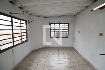 Casa à venda com 250m², 3 quartos e 2 vagasÁrea de Serviço - Quarto 2