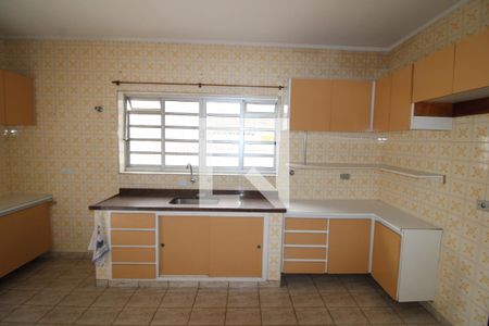 Casa à venda com 250m², 3 quartos e 2 vagasCozinha 2